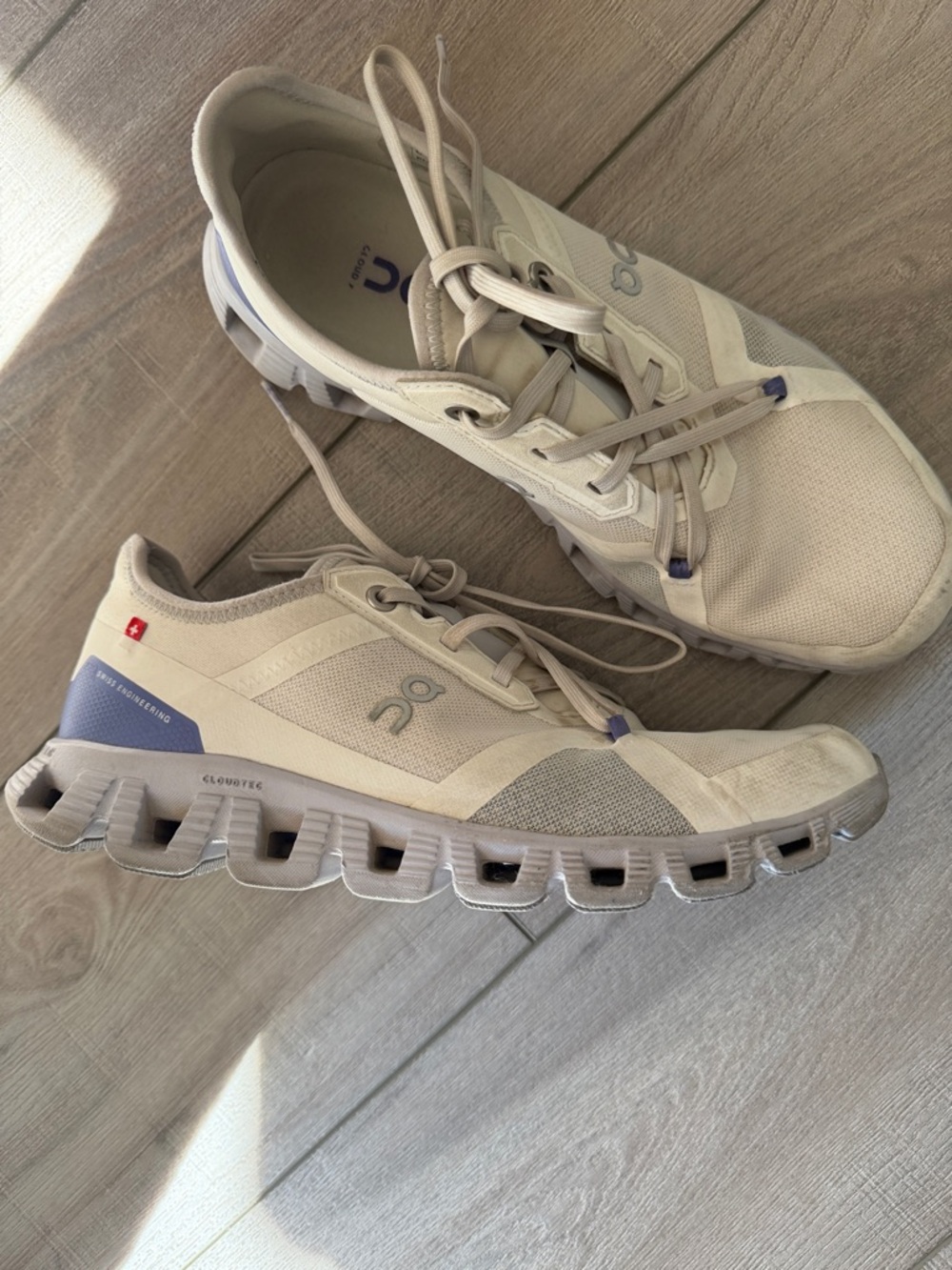 On Running women Lace-Up Sneakers